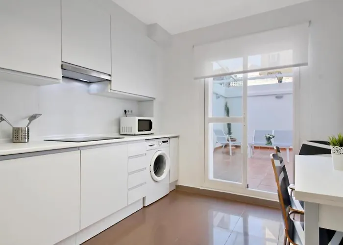 Apartament Amplio Piso Con Terraza Malaga