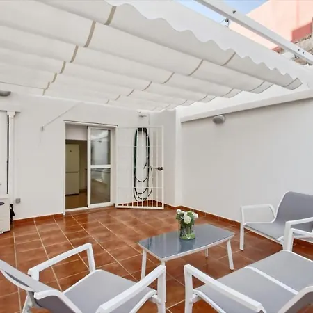 Amplio Piso Con Terraza 公寓 *